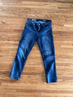 GAP Women's Boyfriend Jeans Dark Blue Wash
